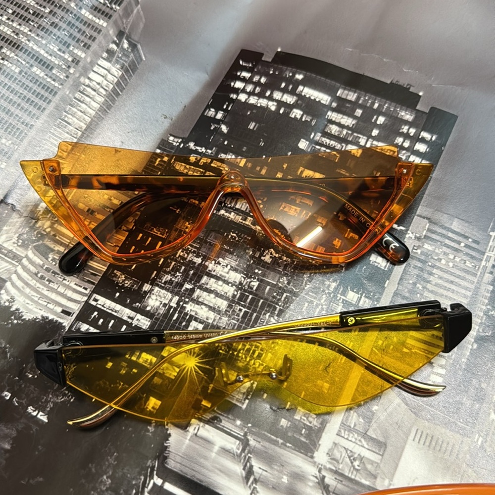 Sunglasses Bundle - image 4